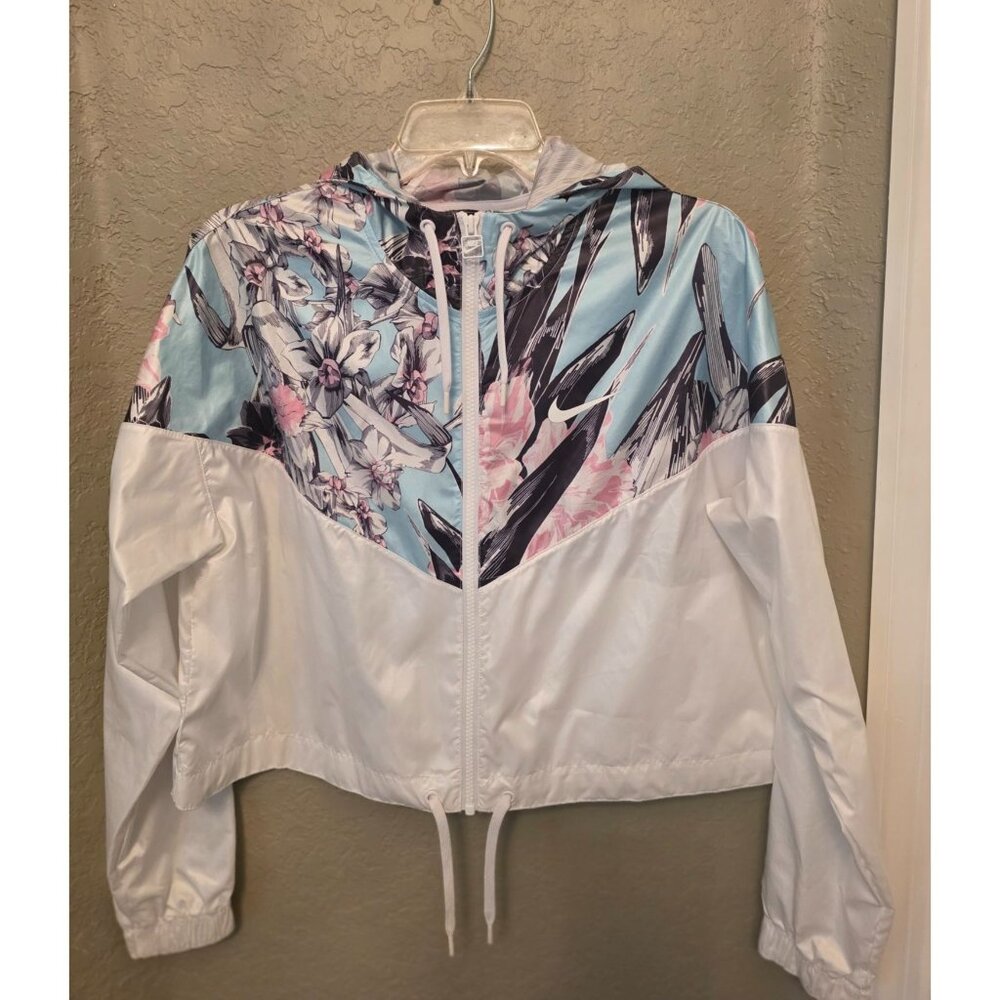 Nike Ladies Windrunner Cropped Hooded Jacket M EUC - AR5151-100